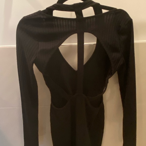 Tobi Cutout Bodycon Dress - Picture 4 of 5